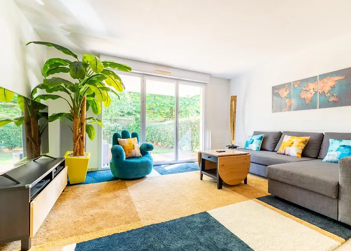 La Fontaine - Confortable, Calme & Spacieux 아파트 레소리니에레